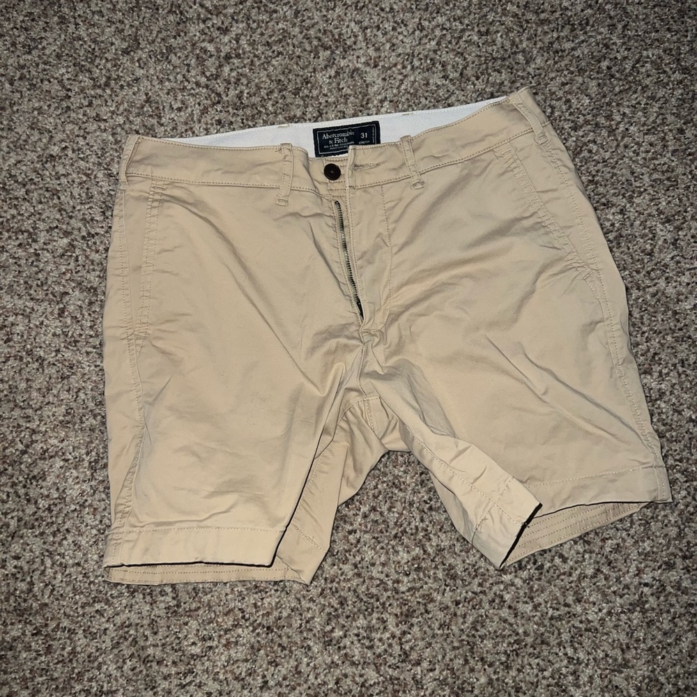 Tan Abercrombie and finch shorts size 31